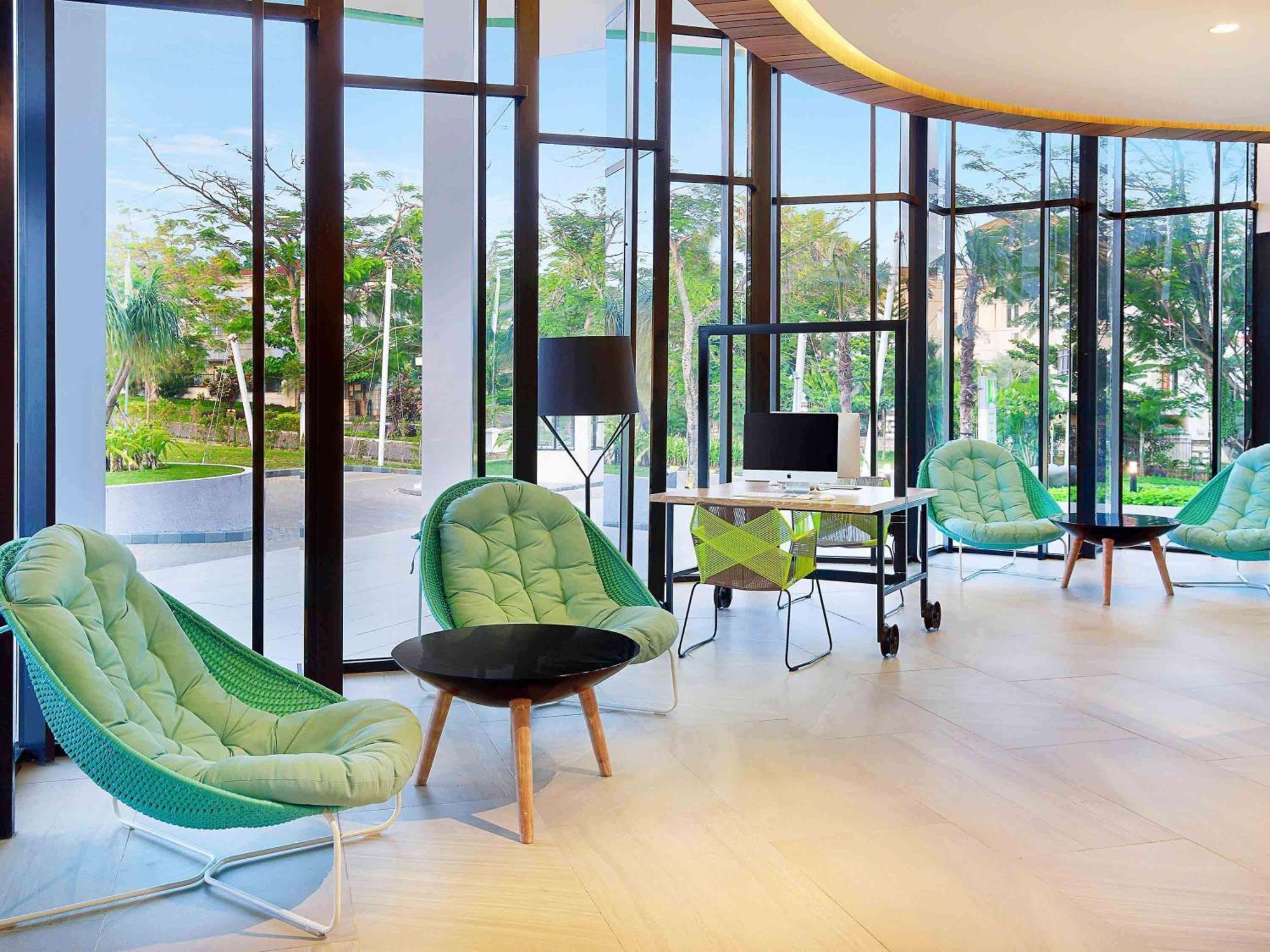 Ibis Styles Bogor Raya Hotel Екстериор снимка