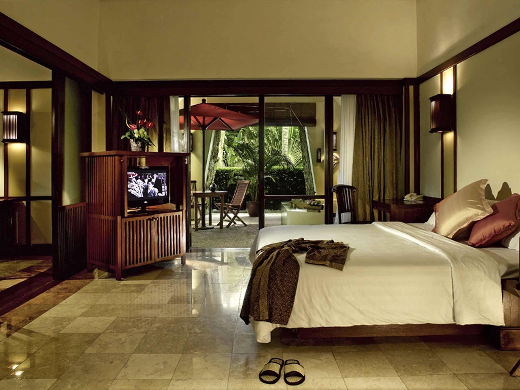 Ibis Styles Bogor Raya Hotel Екстериор снимка