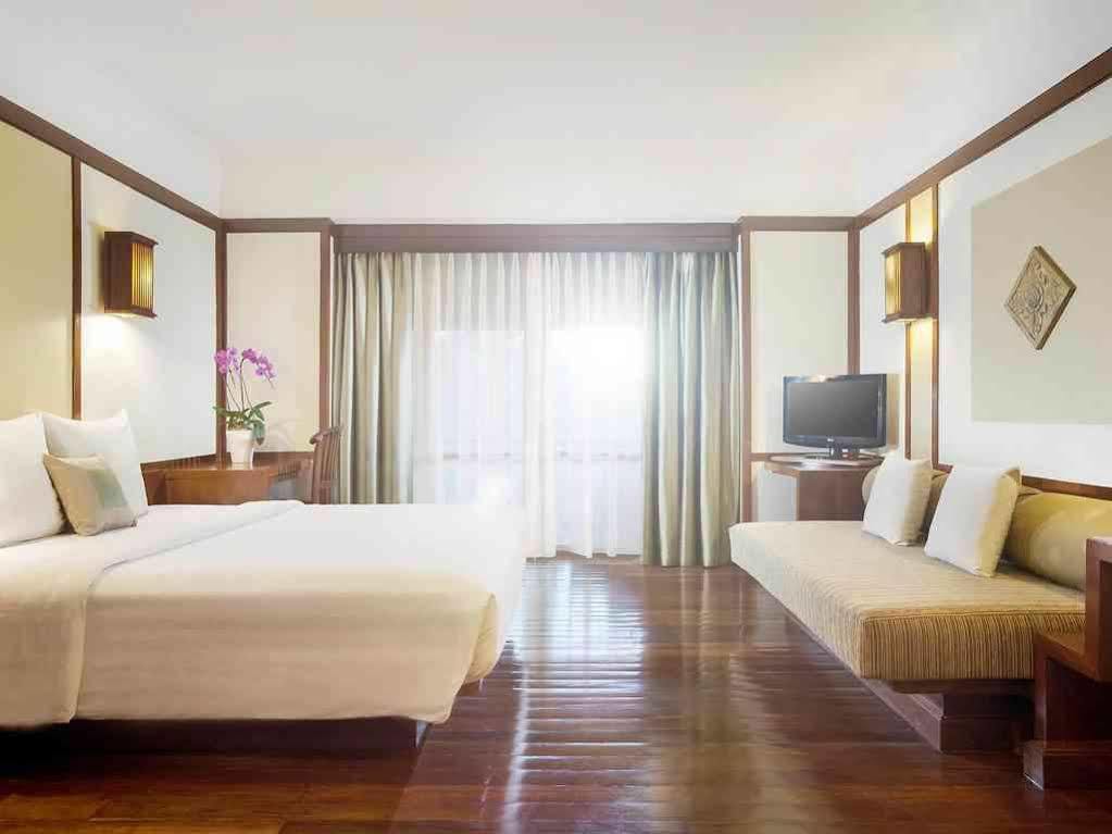 Ibis Styles Bogor Raya Hotel Екстериор снимка
